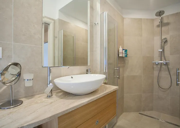 By The Sea - 25176 Apartment